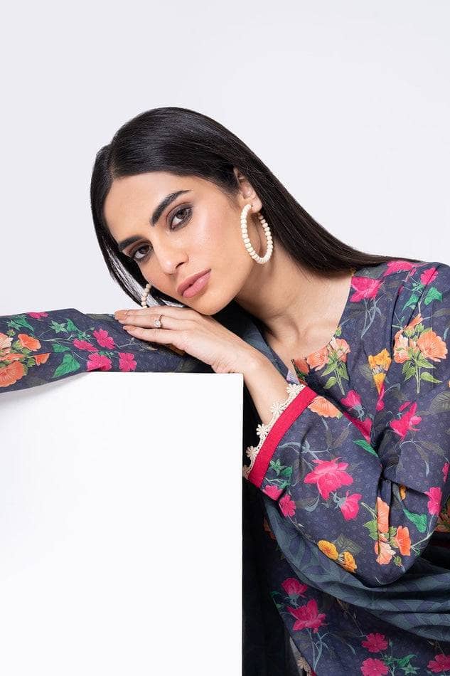 img_khaadi_lawn_22_awwal_boutique