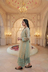 img_lsm_lakhani_embroidered_lawn_22_awwal_boutique