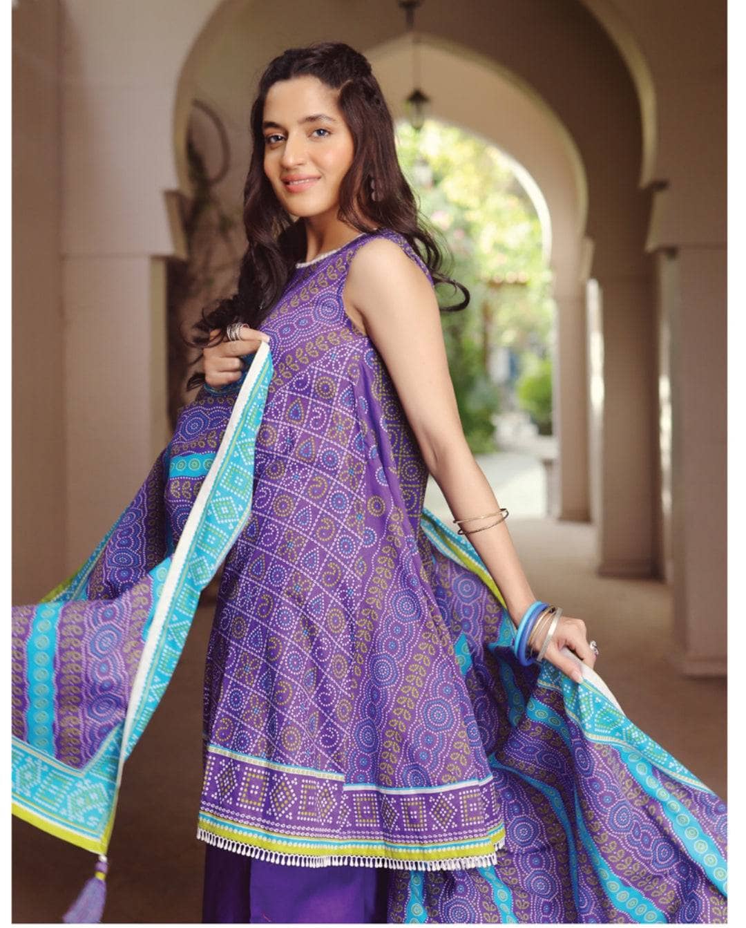 img_lsm_komal_lawn_22_awwal_boutique