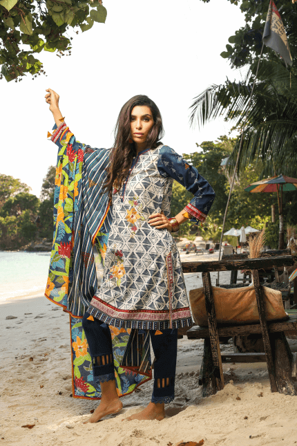 img_lsm_shades_of_summer_lawn_2020_awwal_boutique