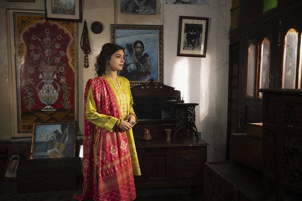 img_lakhani_dareeche_pearl_printed_lawn_2021_awwal_boutique