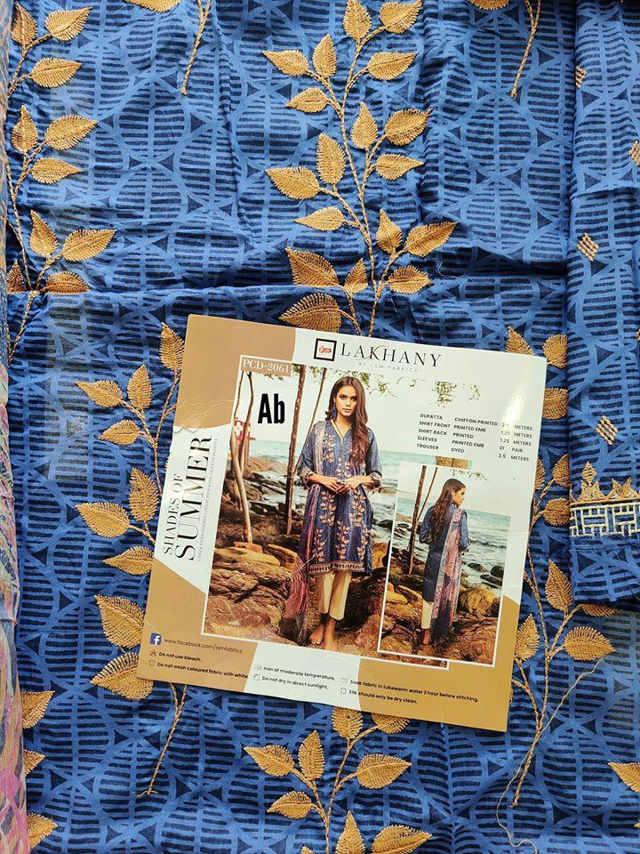 img_lsm_lawn_awwal_boutique_open_pic