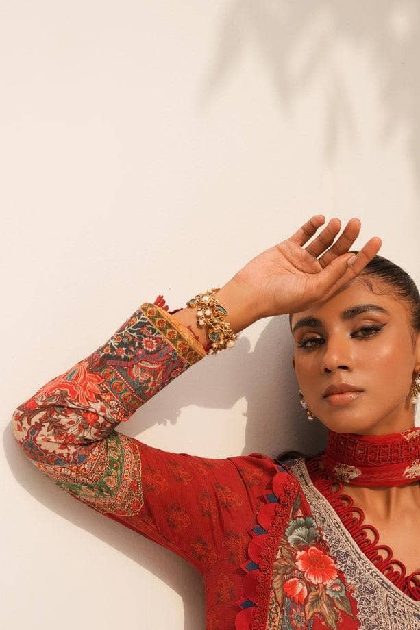 Img_sana_safinaz_muzlin_23_awwal_boutique