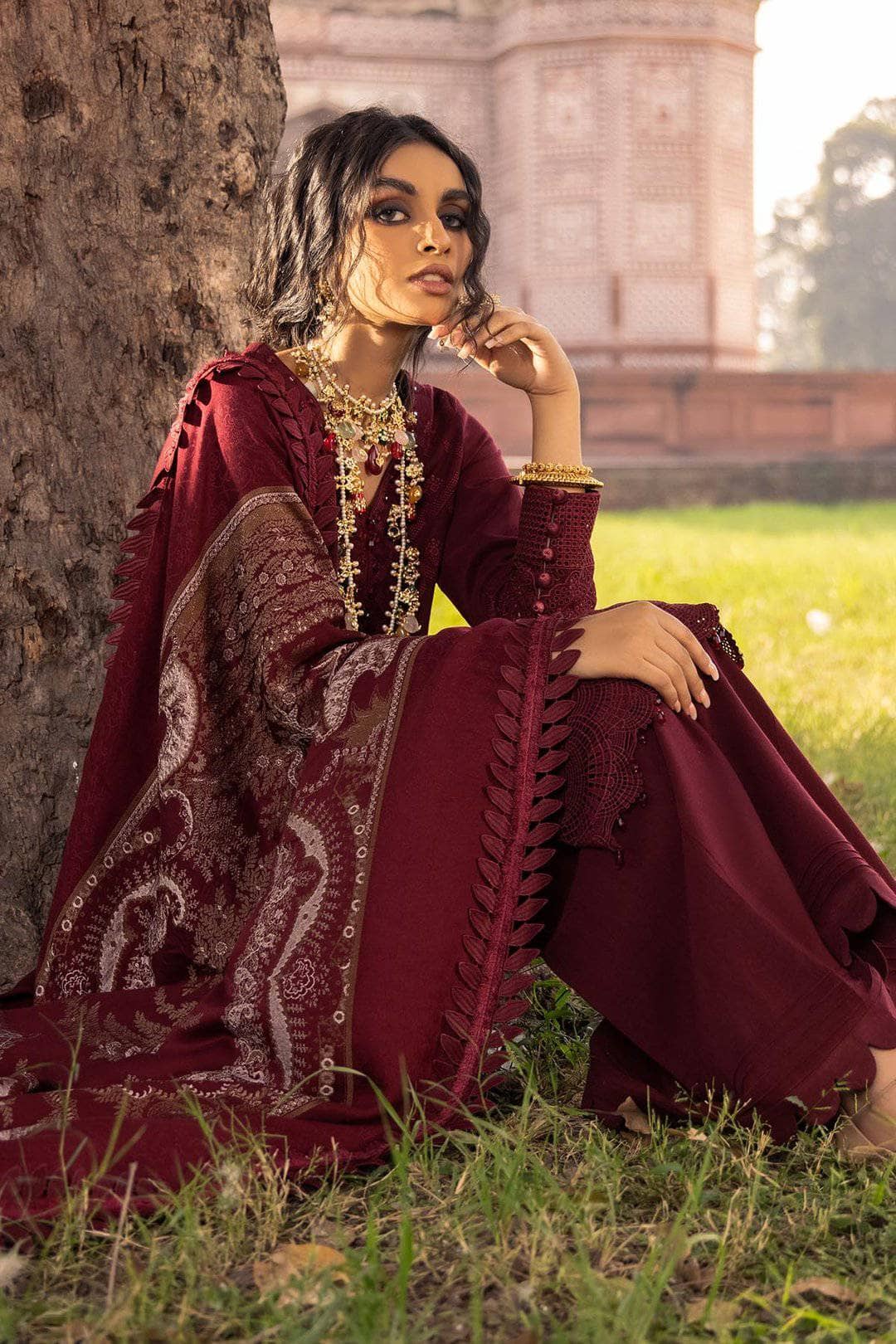 img_nureh_exclsuive_shawl_collection_awwal_boutique