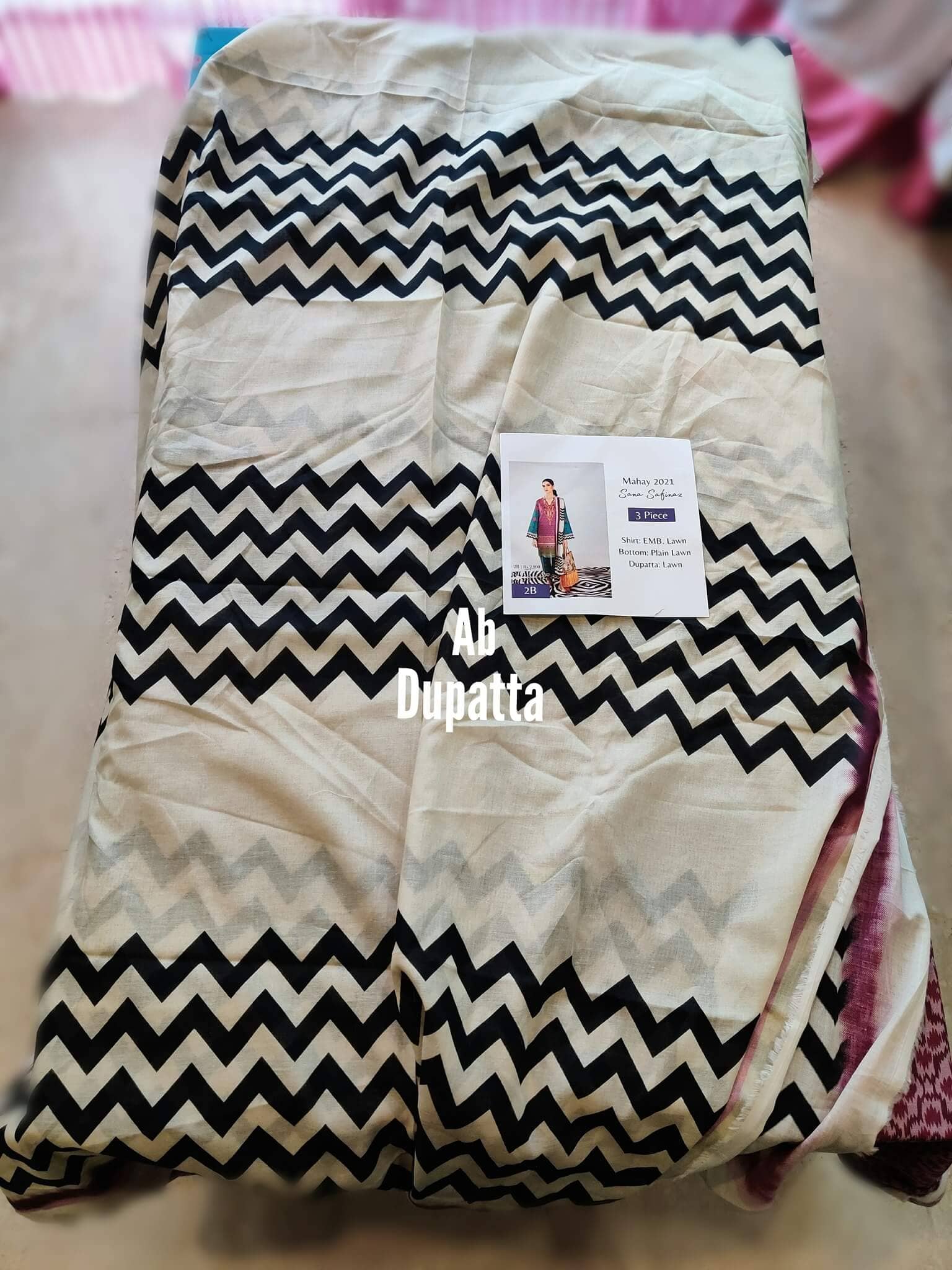 img_open_pic_sana_safinaz_lawn_2021_awwal_boutique