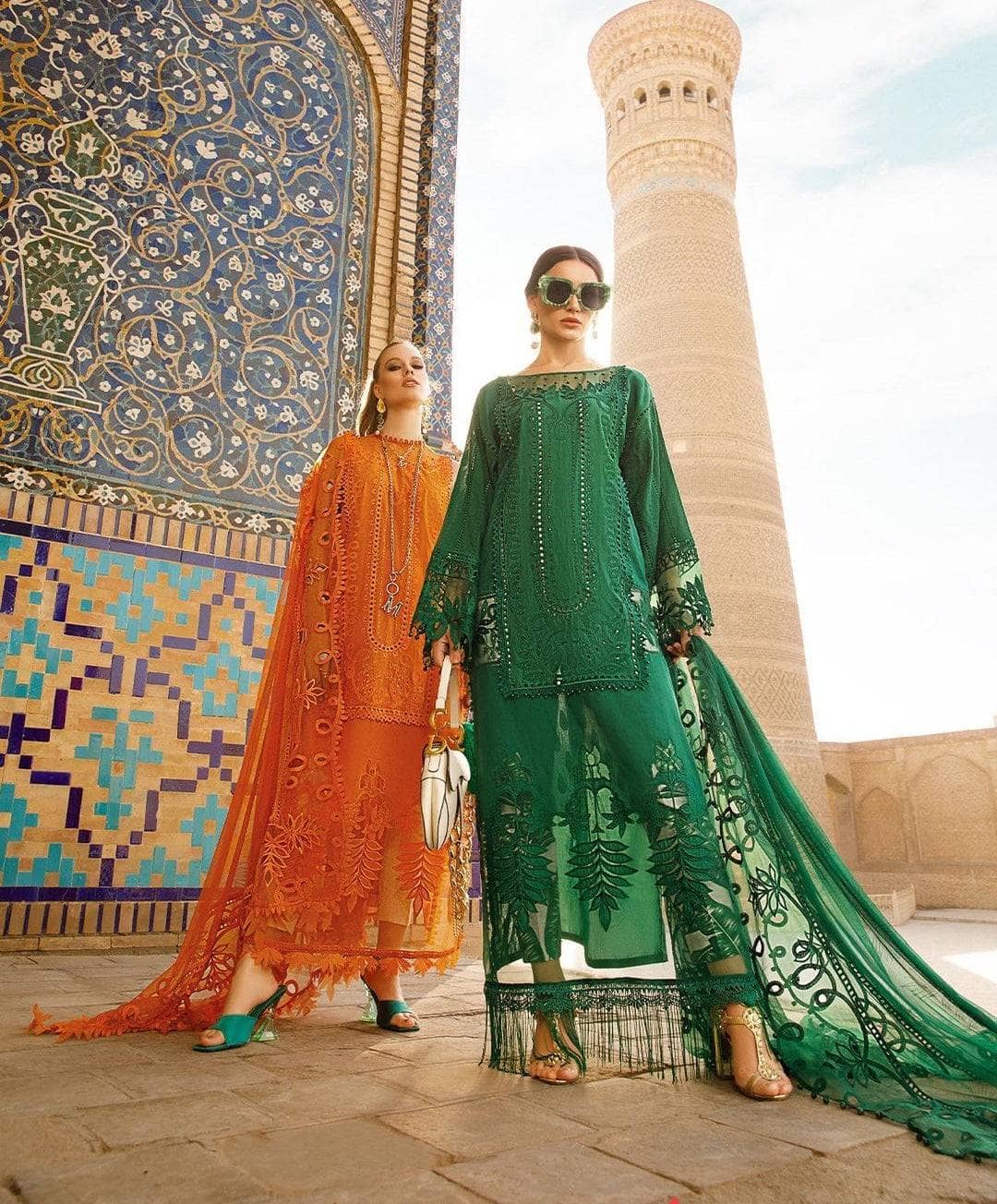 img_maria_b_eid_lawn_23_awwal_boutique