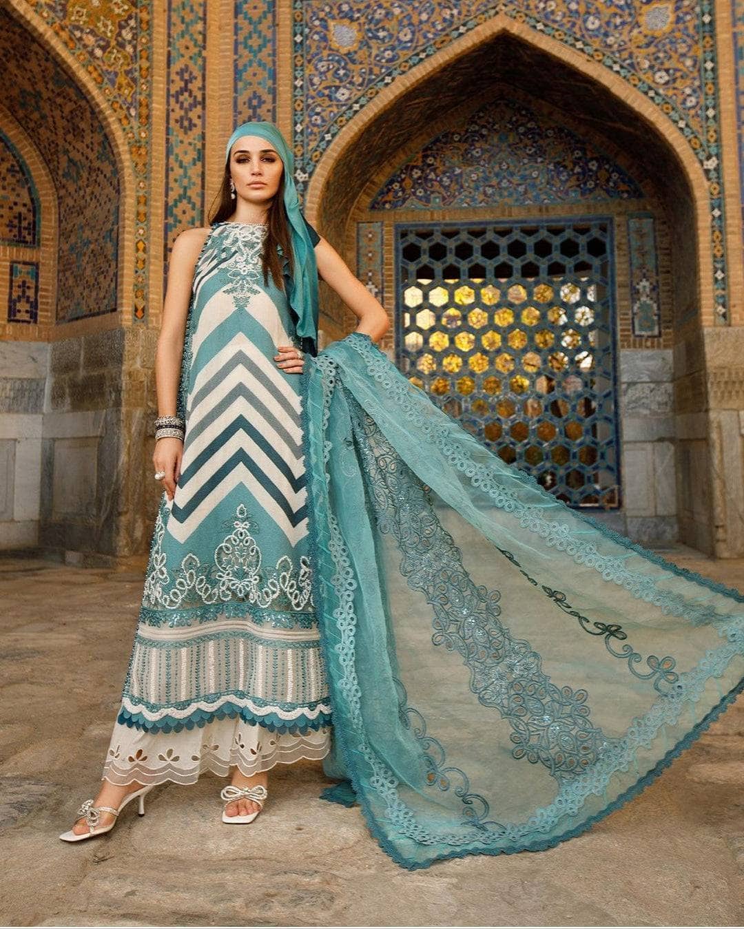 img_maria_b_eid_23_awwal_boutique