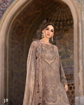 img_maria_b_eid_lawn_23_awwal_boutique