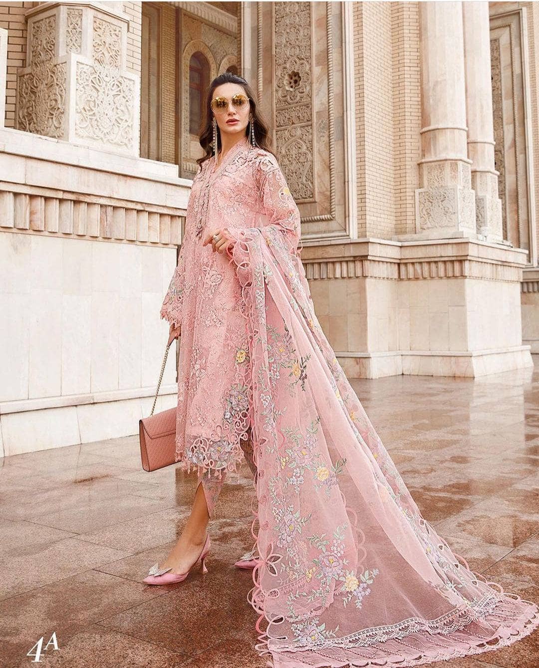 img_maria_b_eid_lawn_23_awwal_boutique