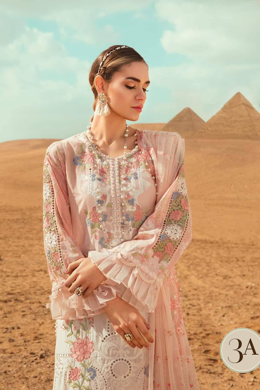 img_maria_b_lawn_collection_awwal_boutique