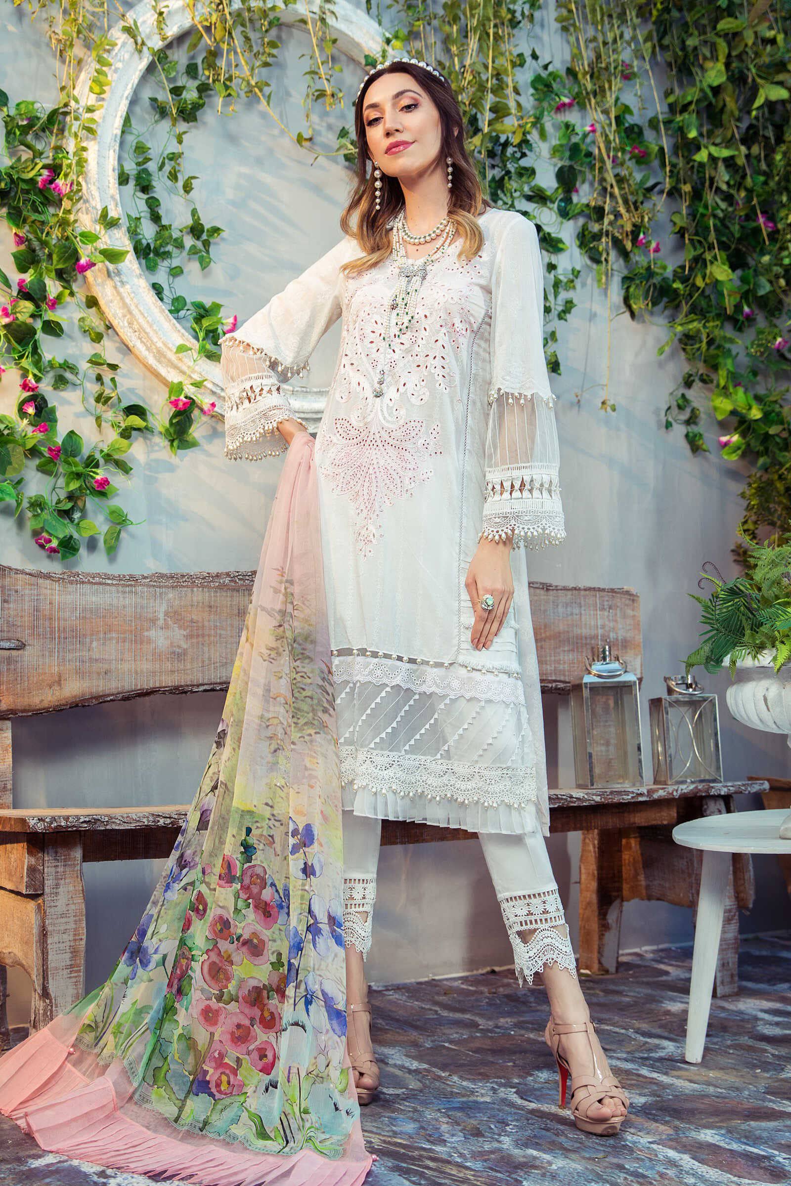 img_maria_b_m_prints_lawn_2021_awwal_boutique
