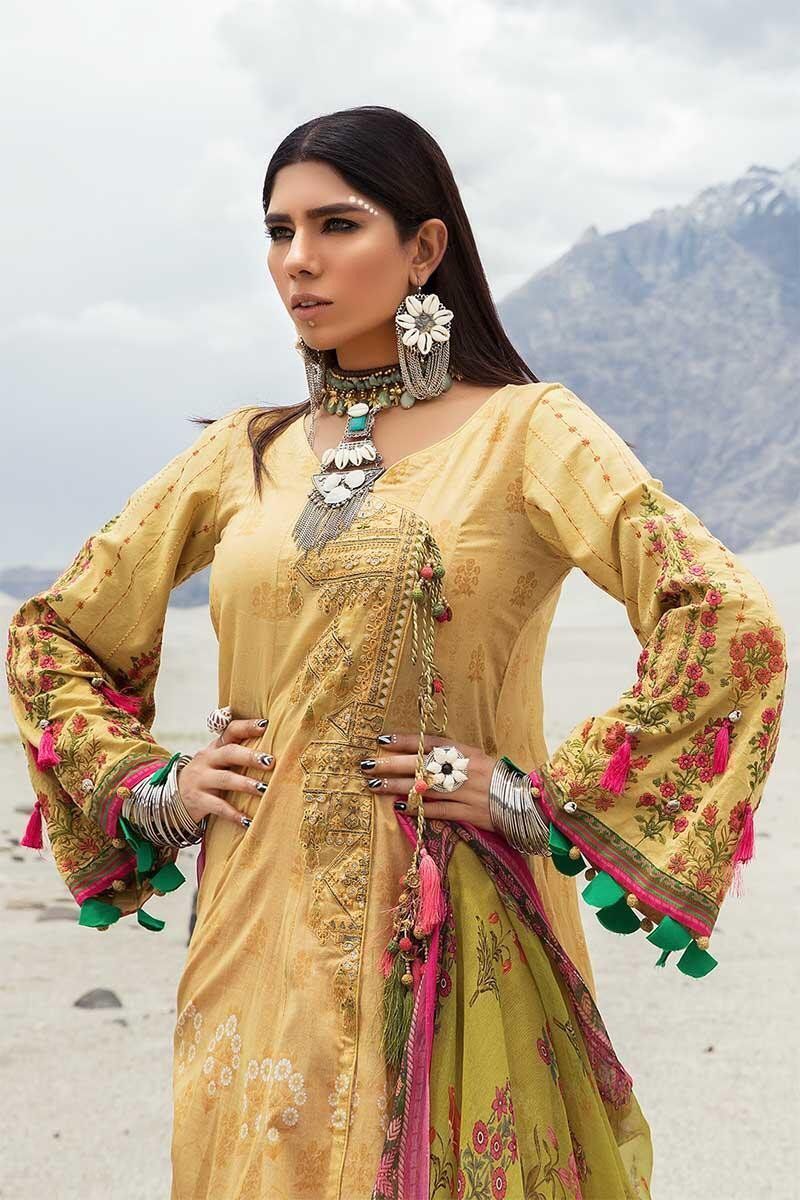 img_maria_b_m_prints_lawn_collection_awwal_boutique