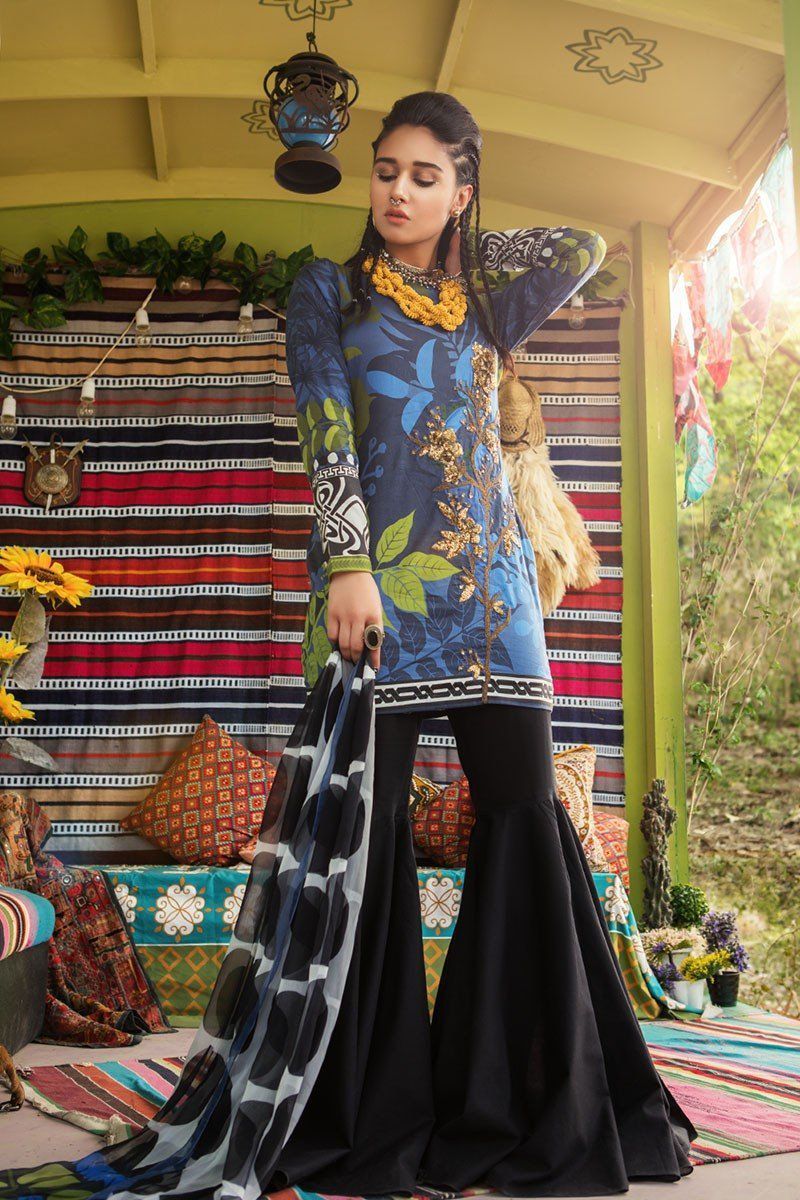 img_pakistani_lawn_kurti_awwal_boutique