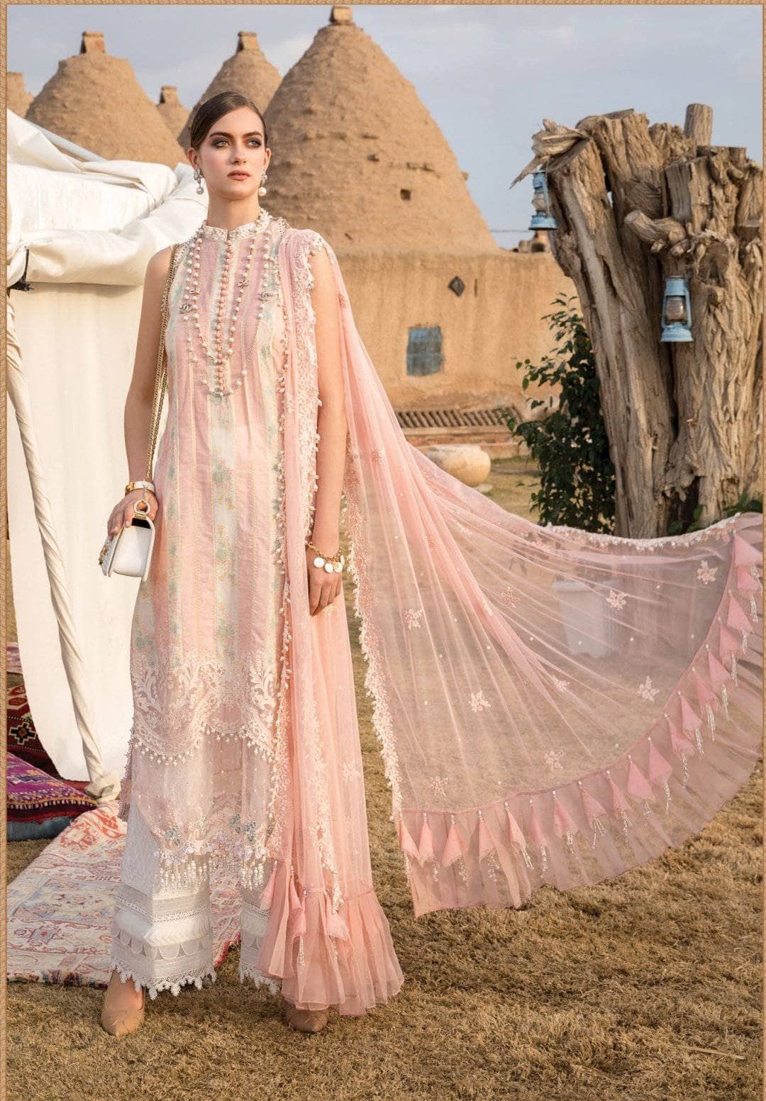 img_maria_b_lawn_2021_awwal_boutique