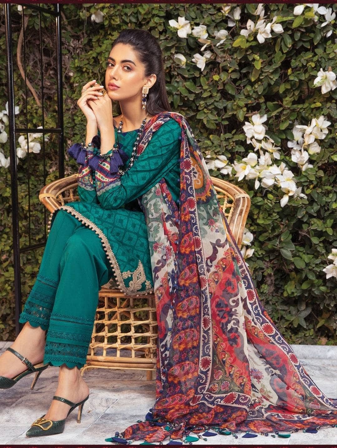 img_maria_b_m_prints_22_awwal_boutique