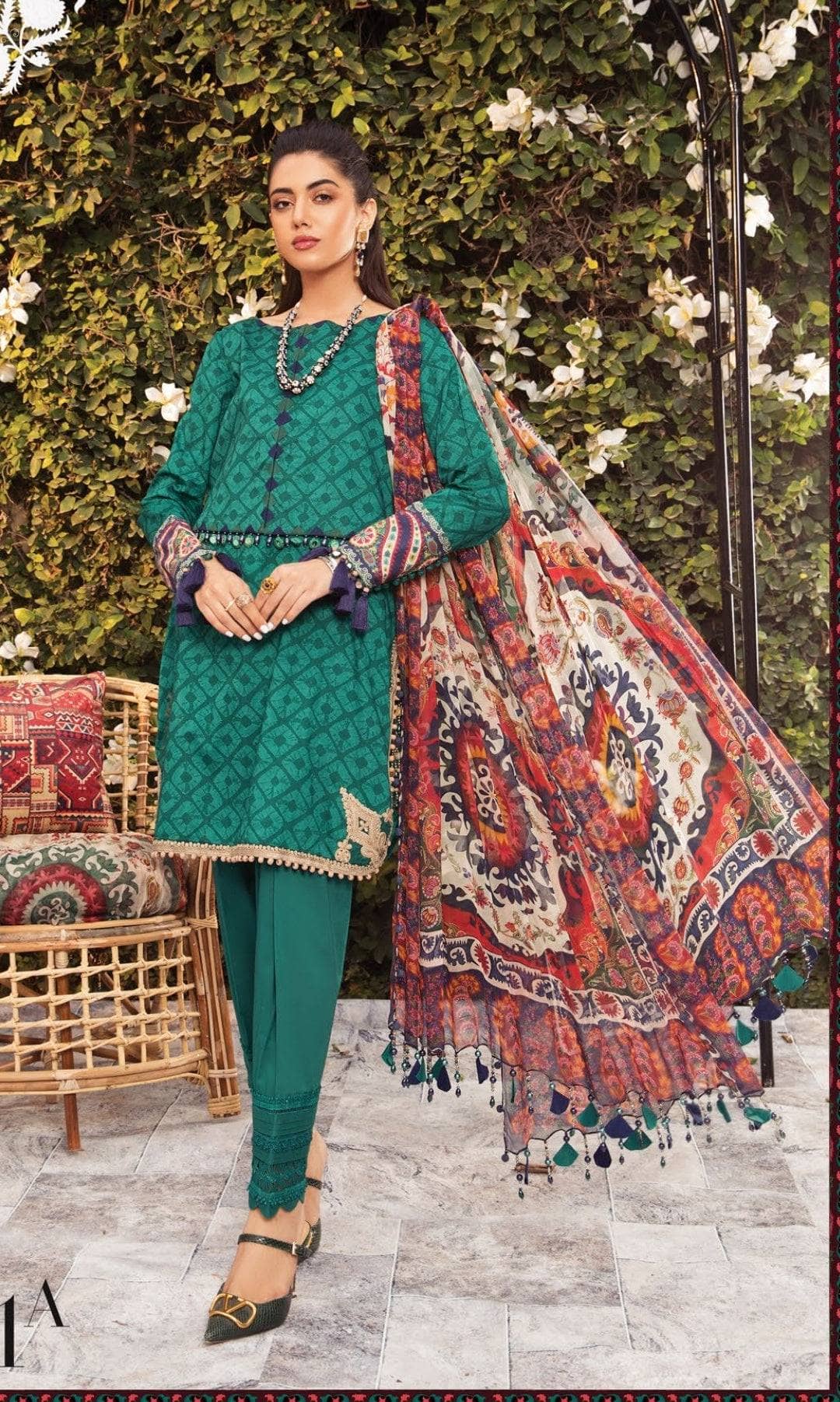 img_maria_b_m_prints_22_awwal_boutique