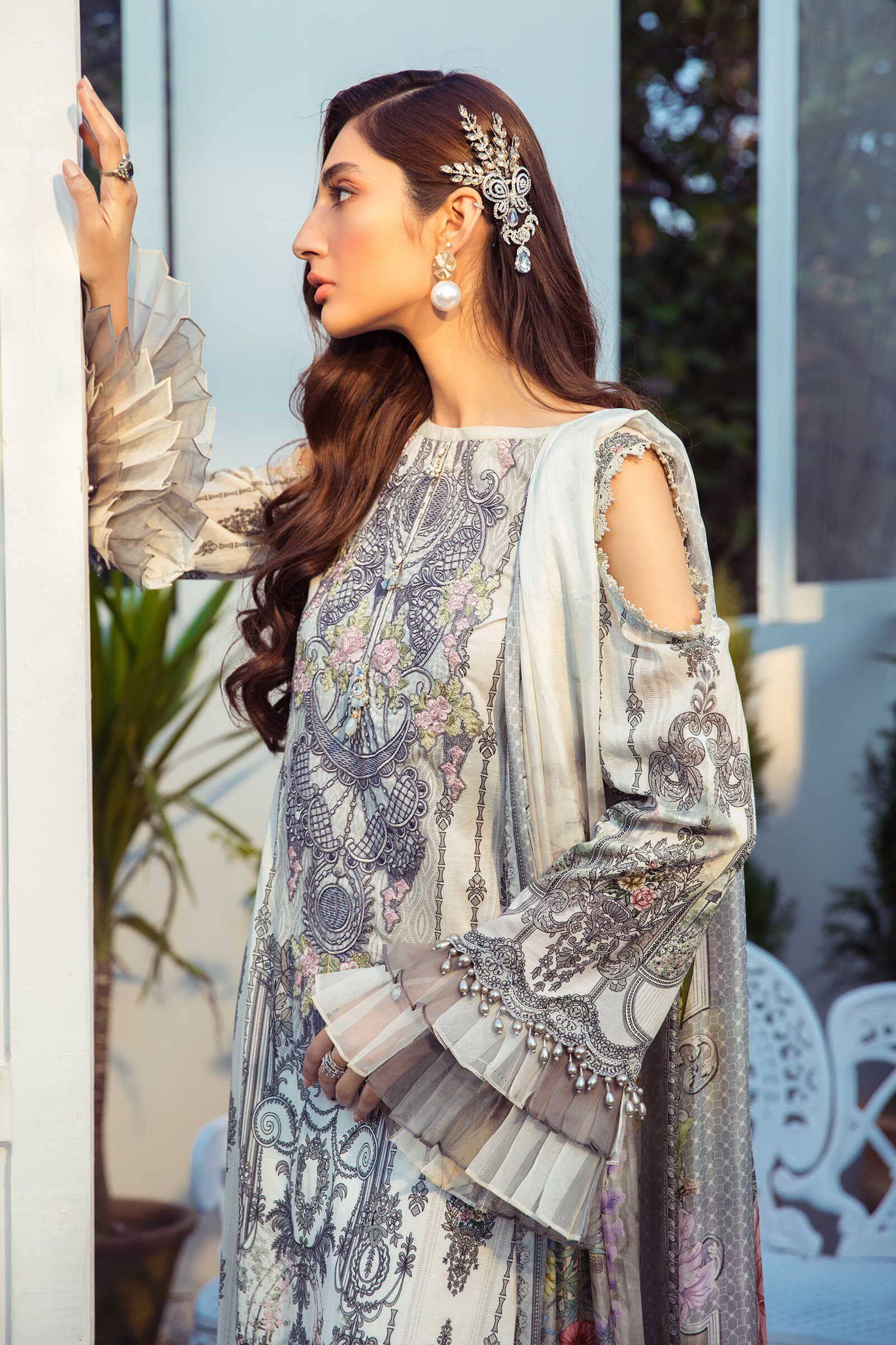 img_maria_b_m_prints_lawn_2021_awwal_boutique