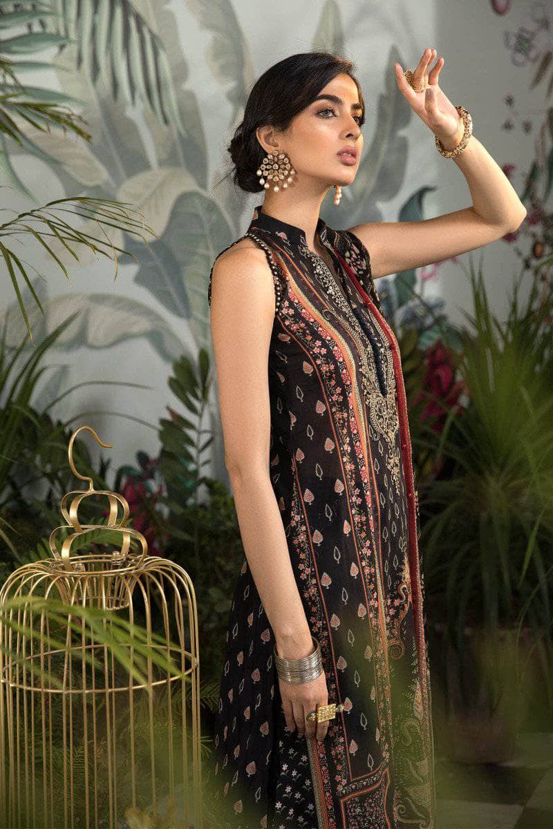 img_maria_b_m_prints_lawn_2021_awwal_boutique