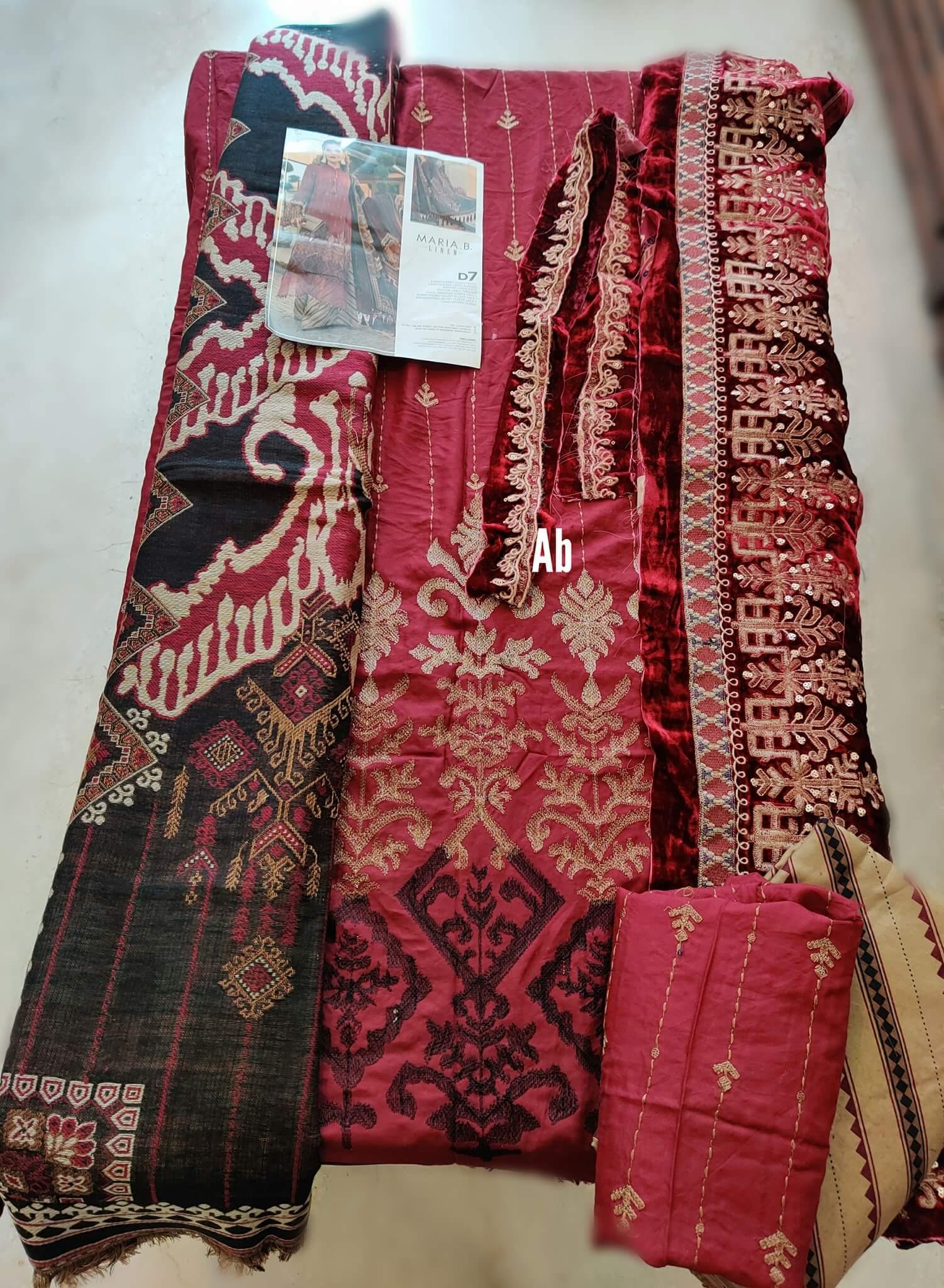 img_maria_b_linen_winter_awwal_boutique