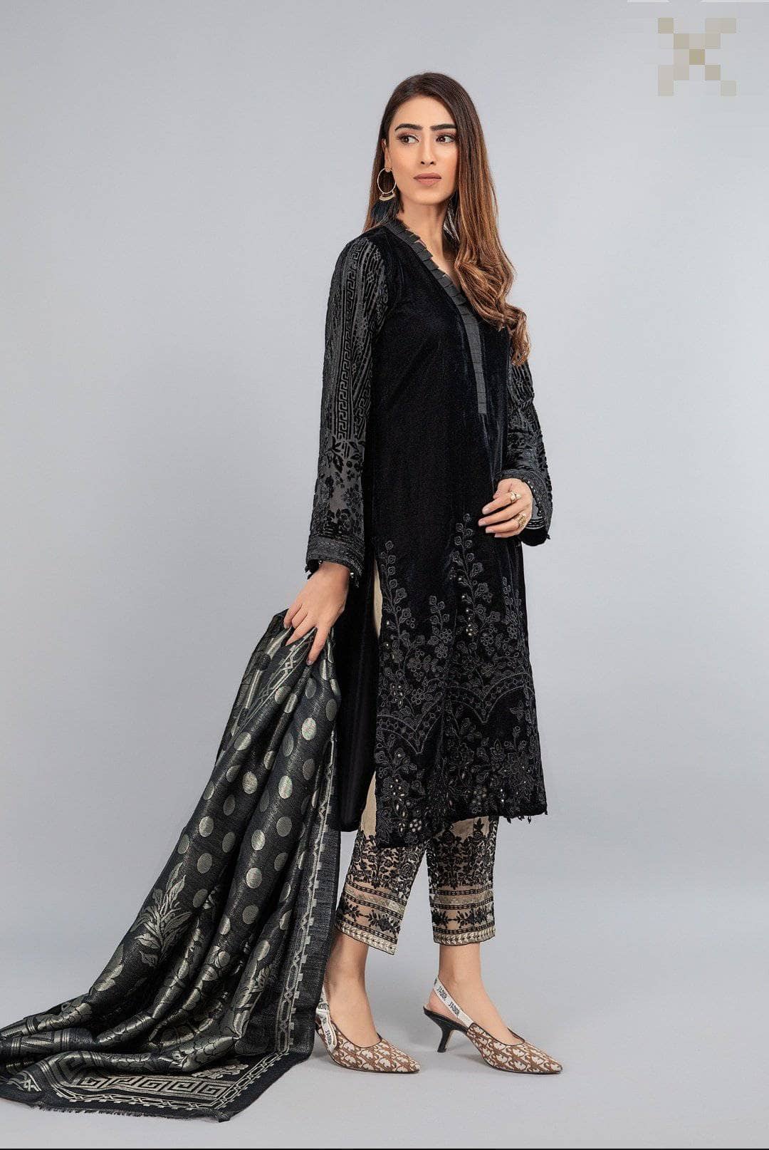 img_maria_b_linen_2020_awwal_boutique