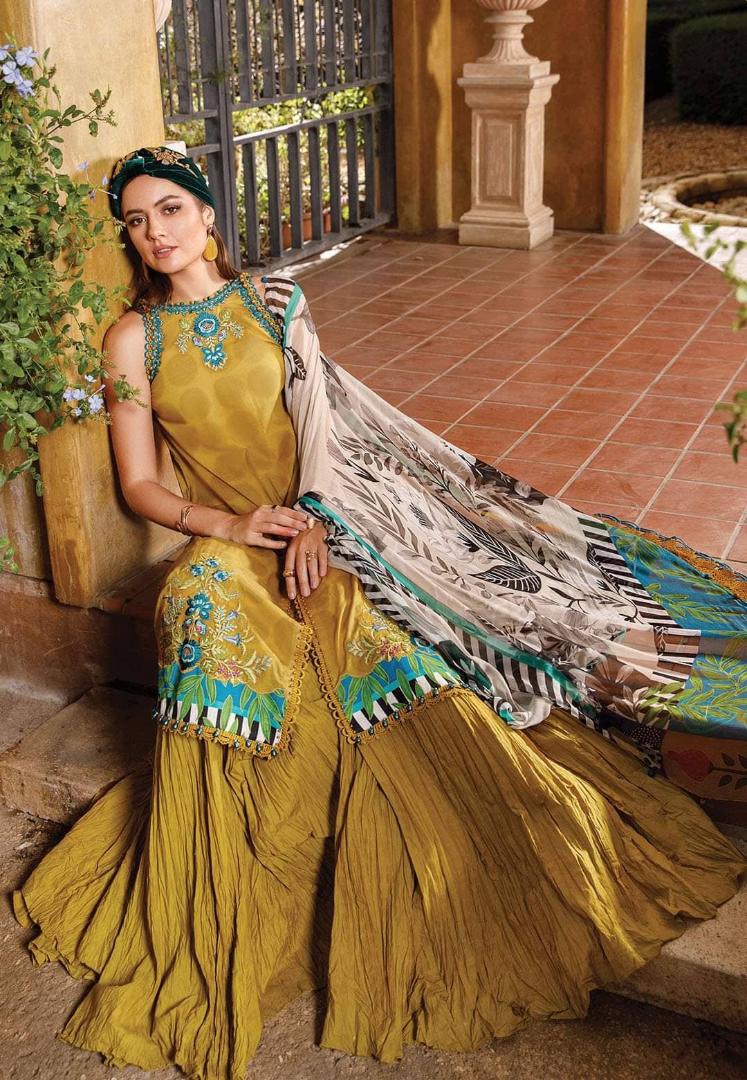img_maria_b_m_prints_23_awwal_boutique
