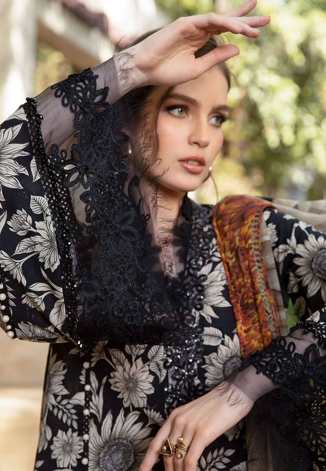 img_maria_b_m_prints_23_awwal_boutique
