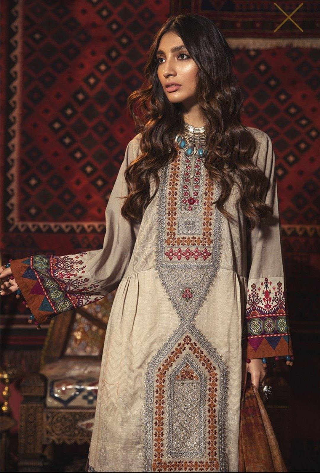img_maria_b_m_prints_fall_winter_awwal_boutique