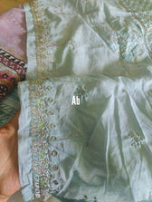 img_maria_b_M_prints_22_awwal_boutqiue