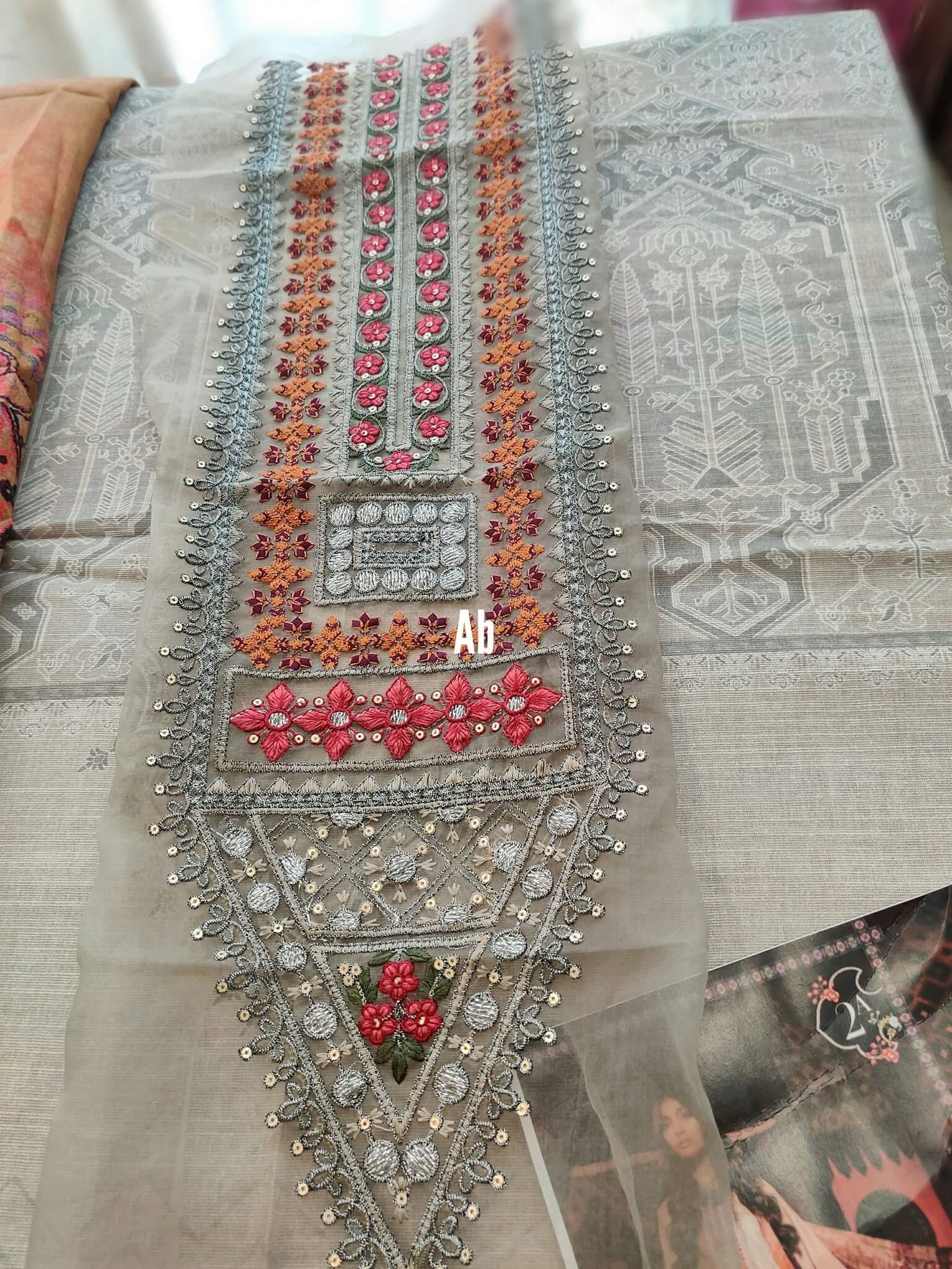 img_open_pics_maria_b_m_prints_fall_winter_awwal_boutique