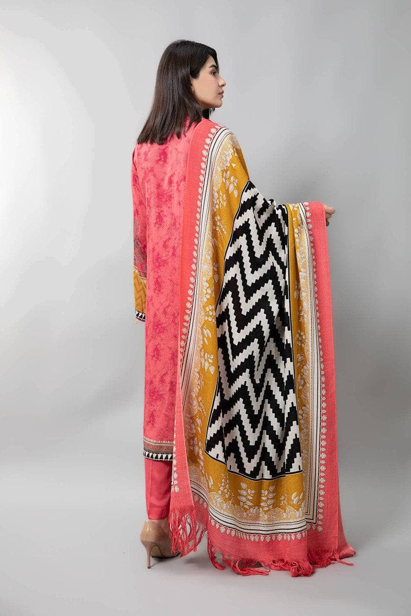 img_maria_b_m_prints_winter_awwal_boutique