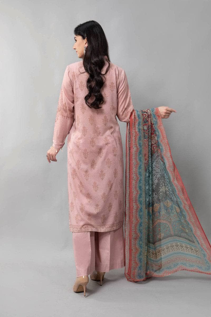 img_maria_b_m_prints_winter_awwal_boutique