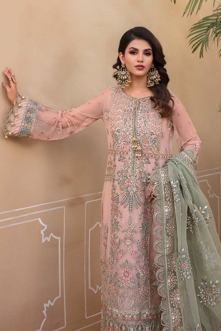 img_maria_b_mbroidered_chiffon_23_awwal_boutique