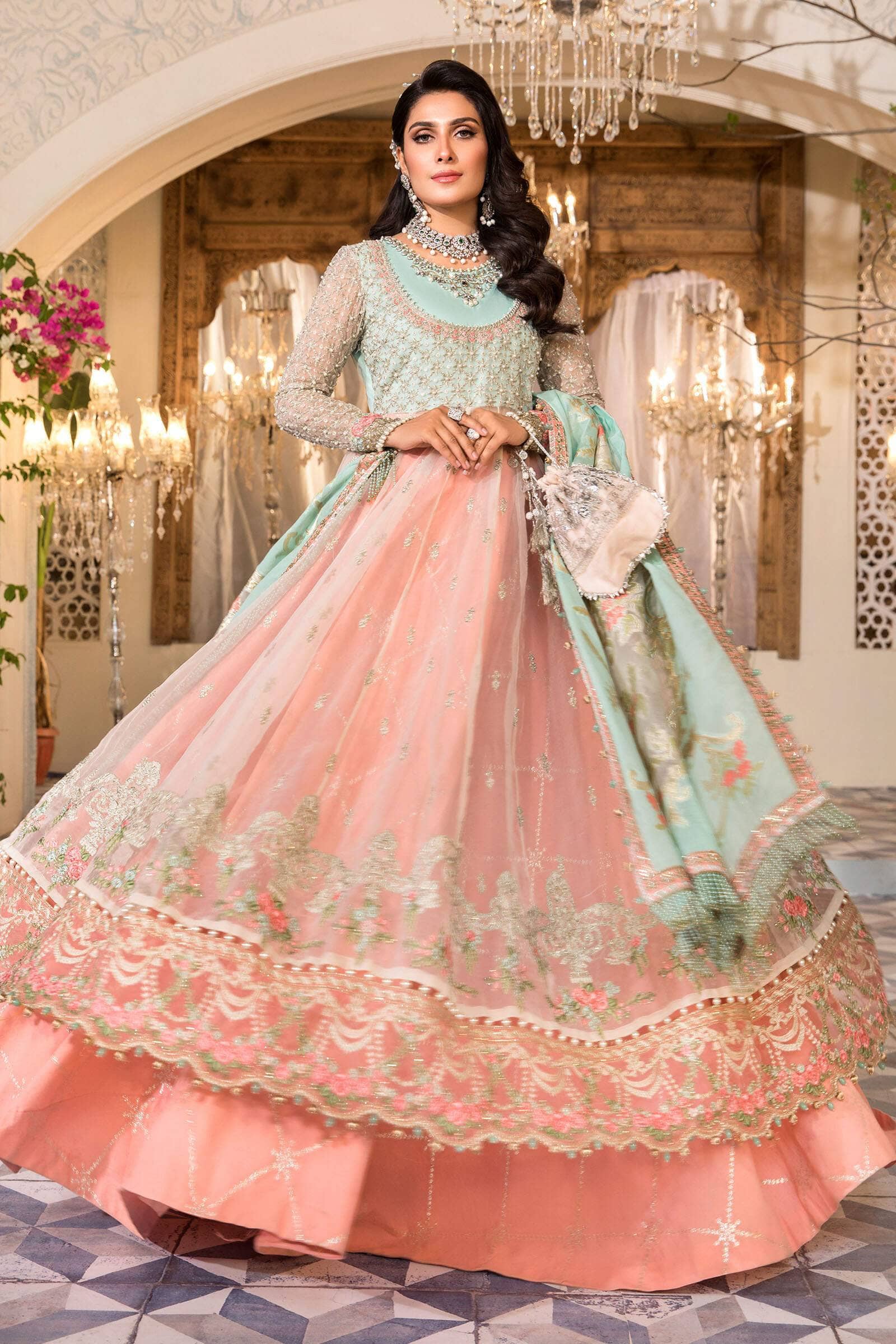 img_maria_b_mbroidered_chiffon_awwal_boutique