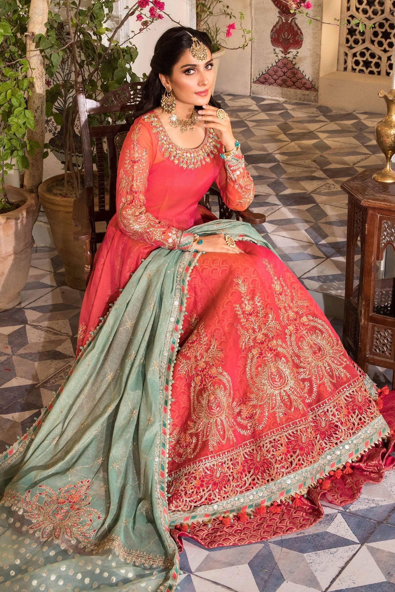 img_maria_b_mbroidered_chiffon_awwal_boutique