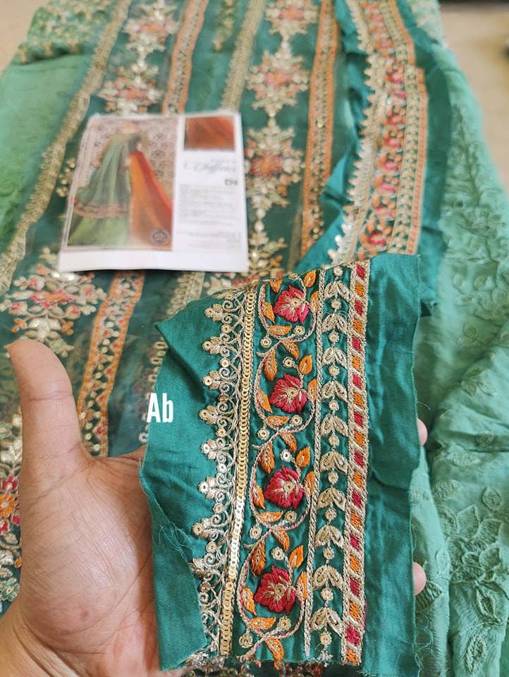 img_open_pic_maria_b_mbroidered_2022_awwal_boutique