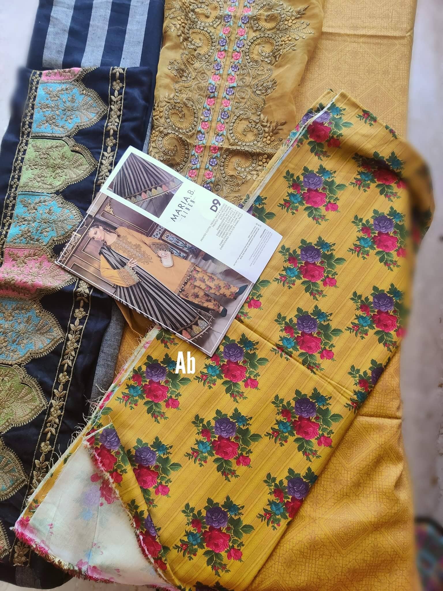 img_open_pics_maria_b_linen_21_awwal_boutique