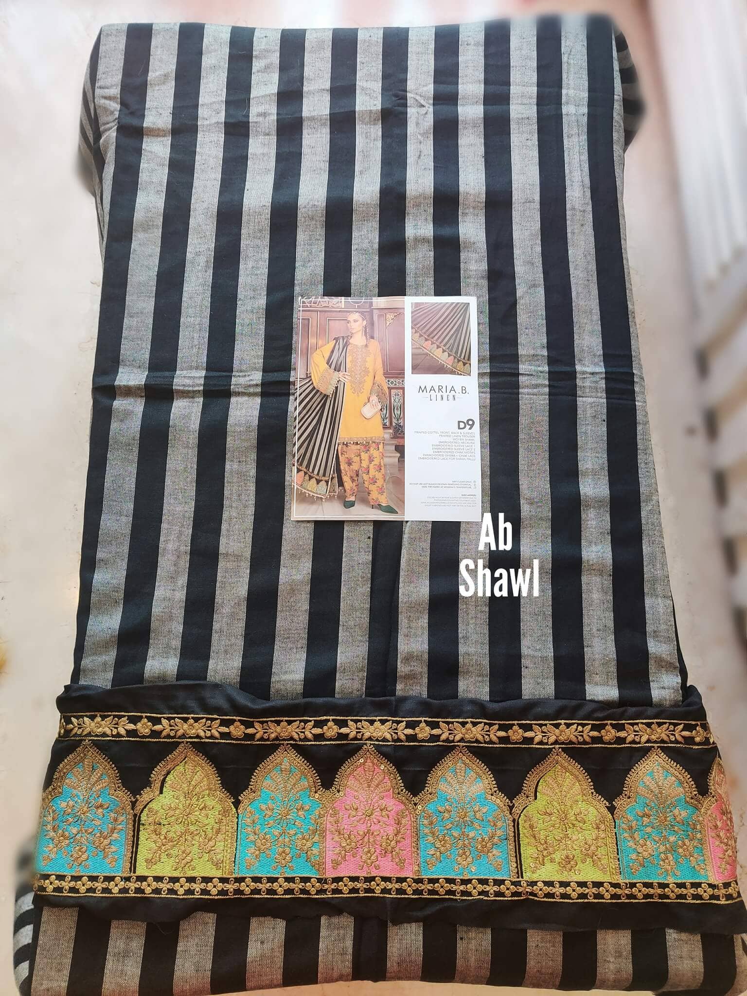 img_open_pics_maria_b_linen_21_awwal_boutique
