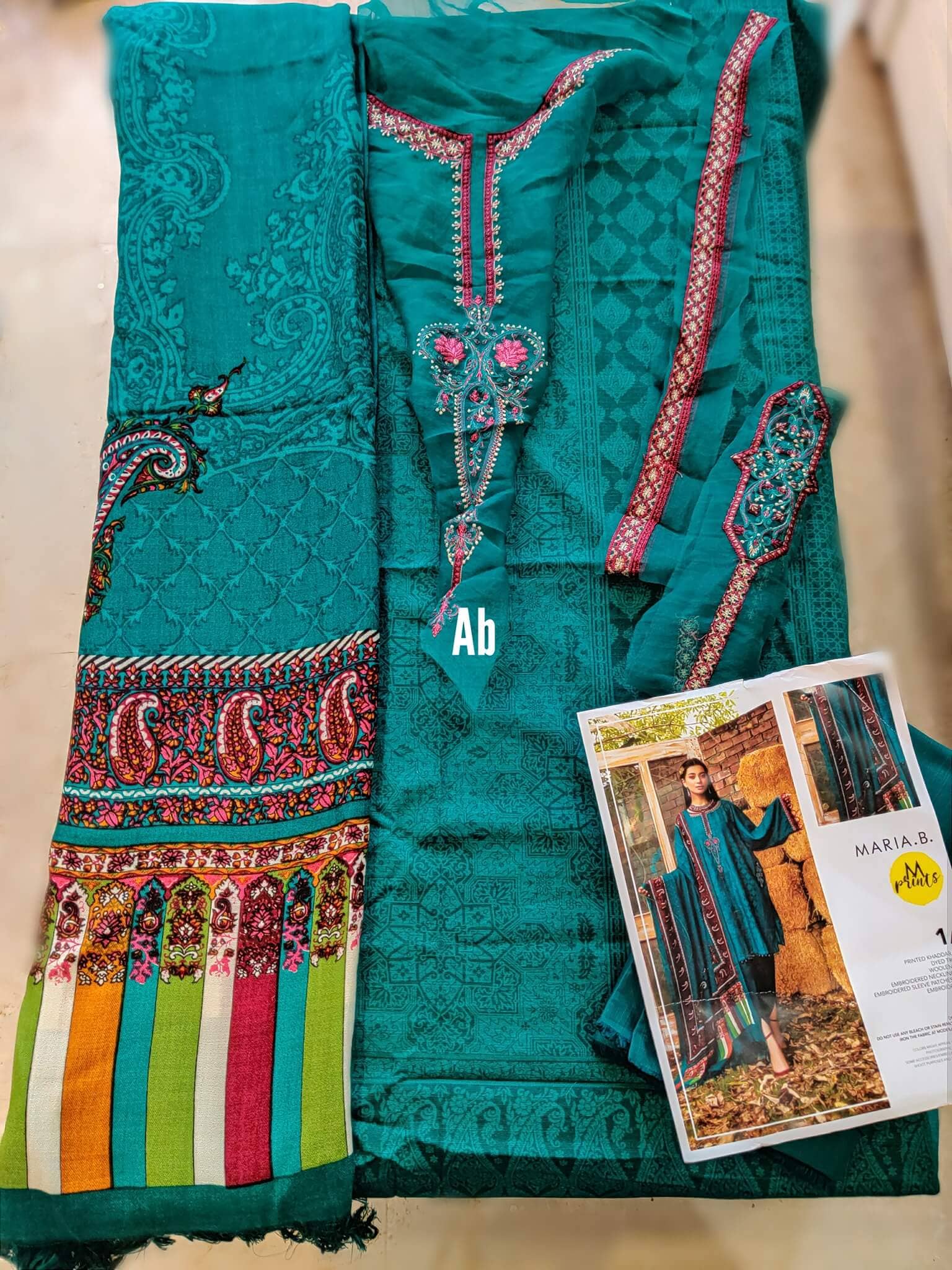 img_maria_B_m_prints_linen_21_open_pics_awwal_boutique