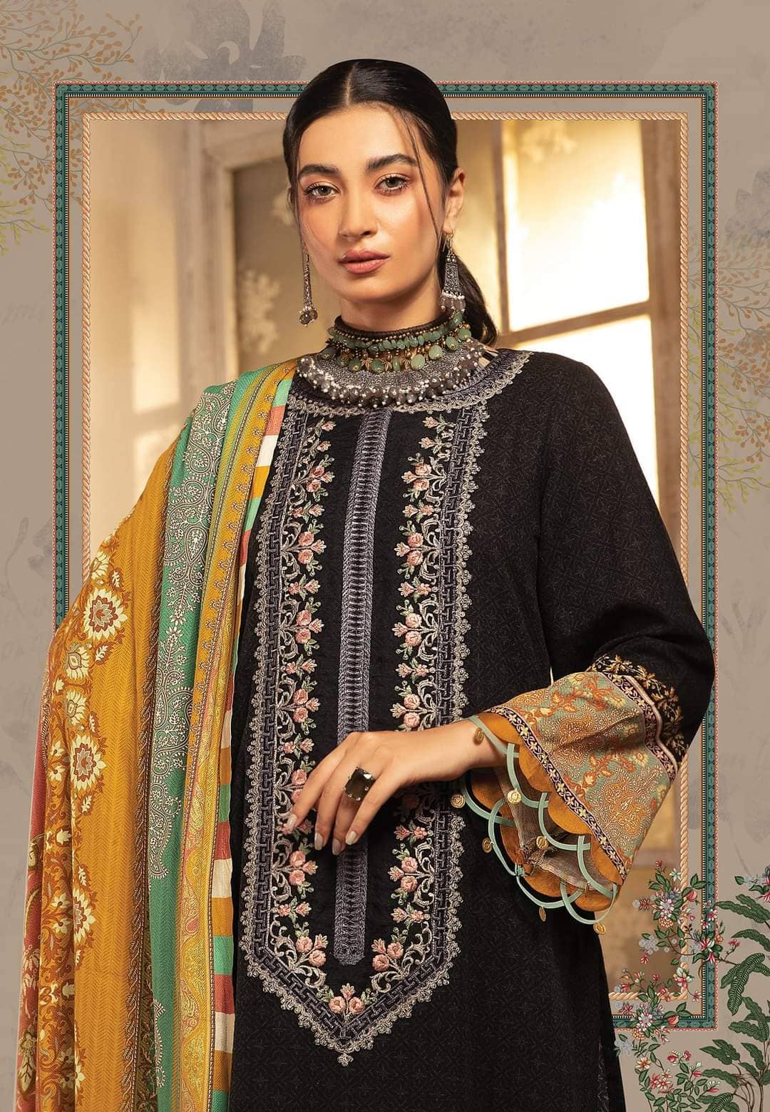 img_maria_b_m_prints_winter_awwal_boutique