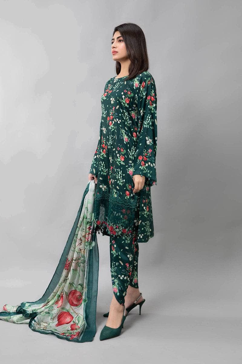 img_maria_b_m_prints_winter_awwal_boutique