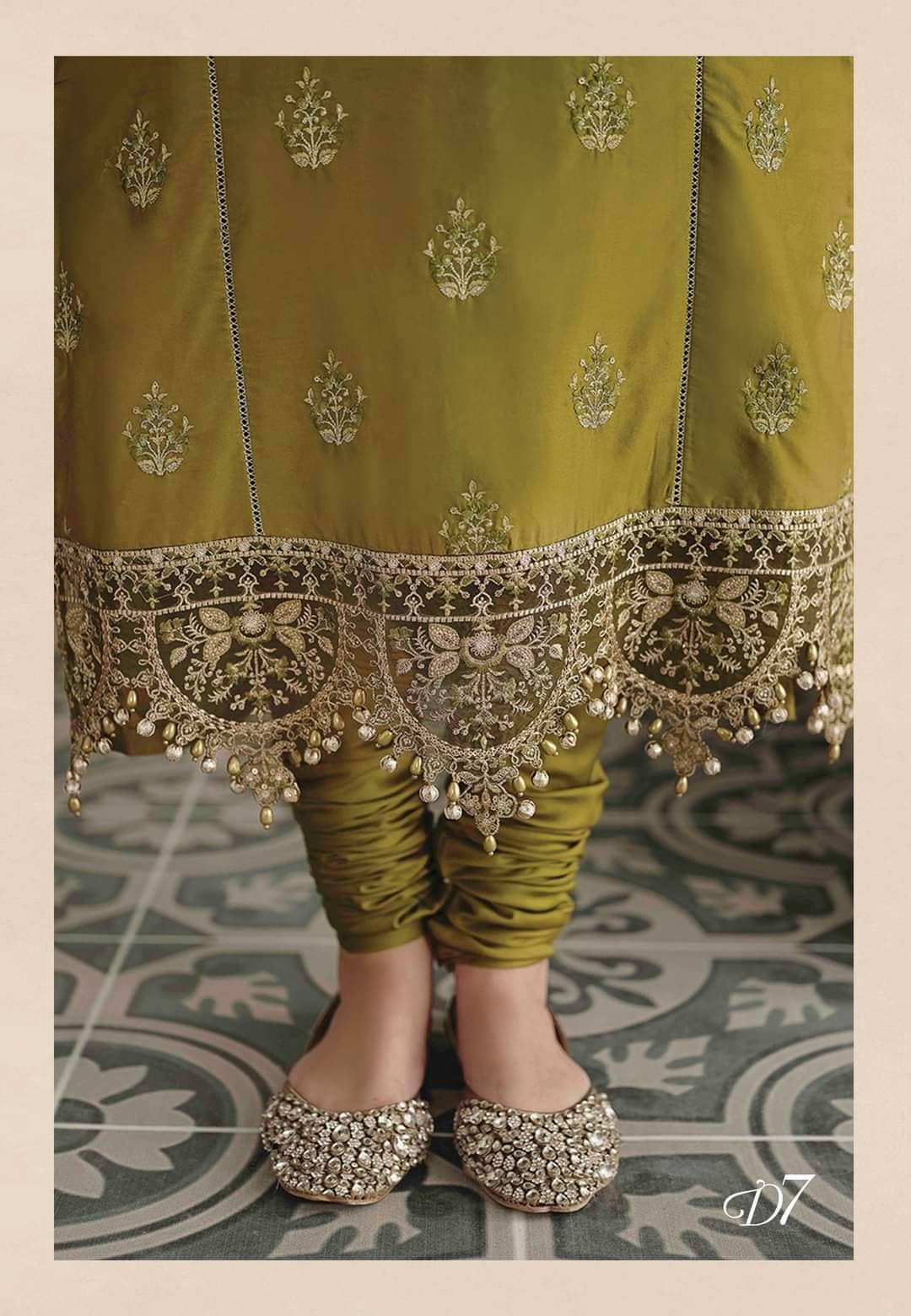 img_maria_b_sateen_awwal_boutique