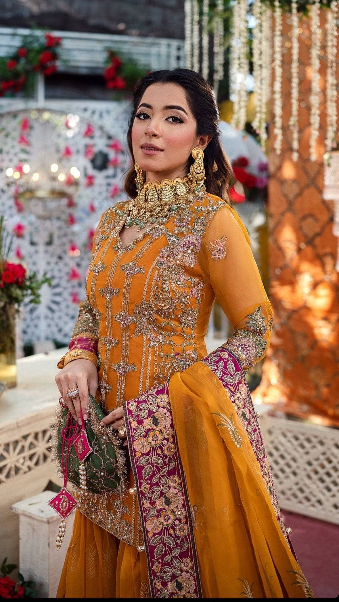 img_maria_osama_khan_wedding_edition_awwal_boutique