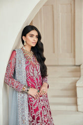 img_maryam_hussain_luxury_formals_chiffon_wedding_awwal_boutique