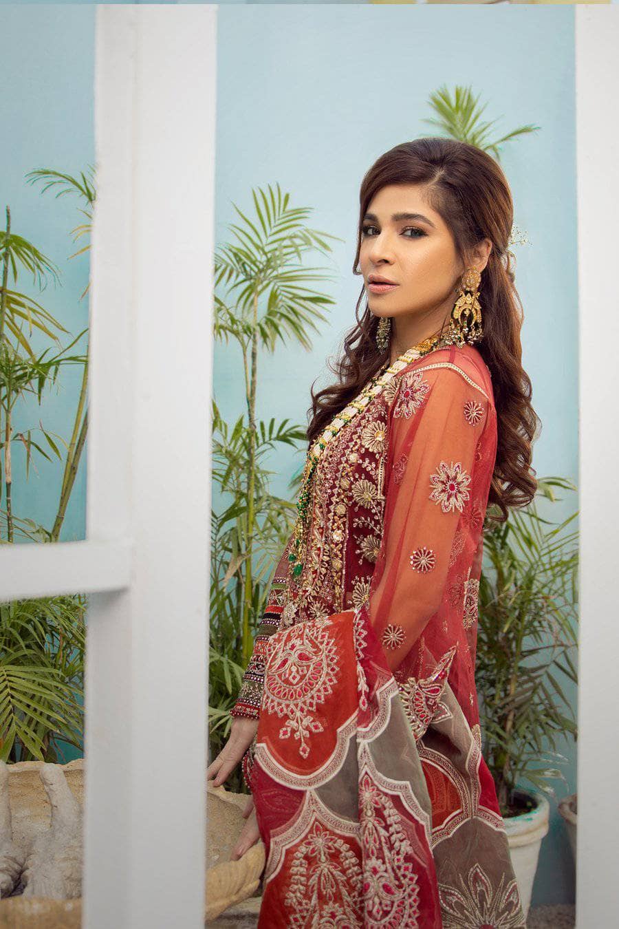 img_maryam_hussain_wedding_edition_awwal_boutique
