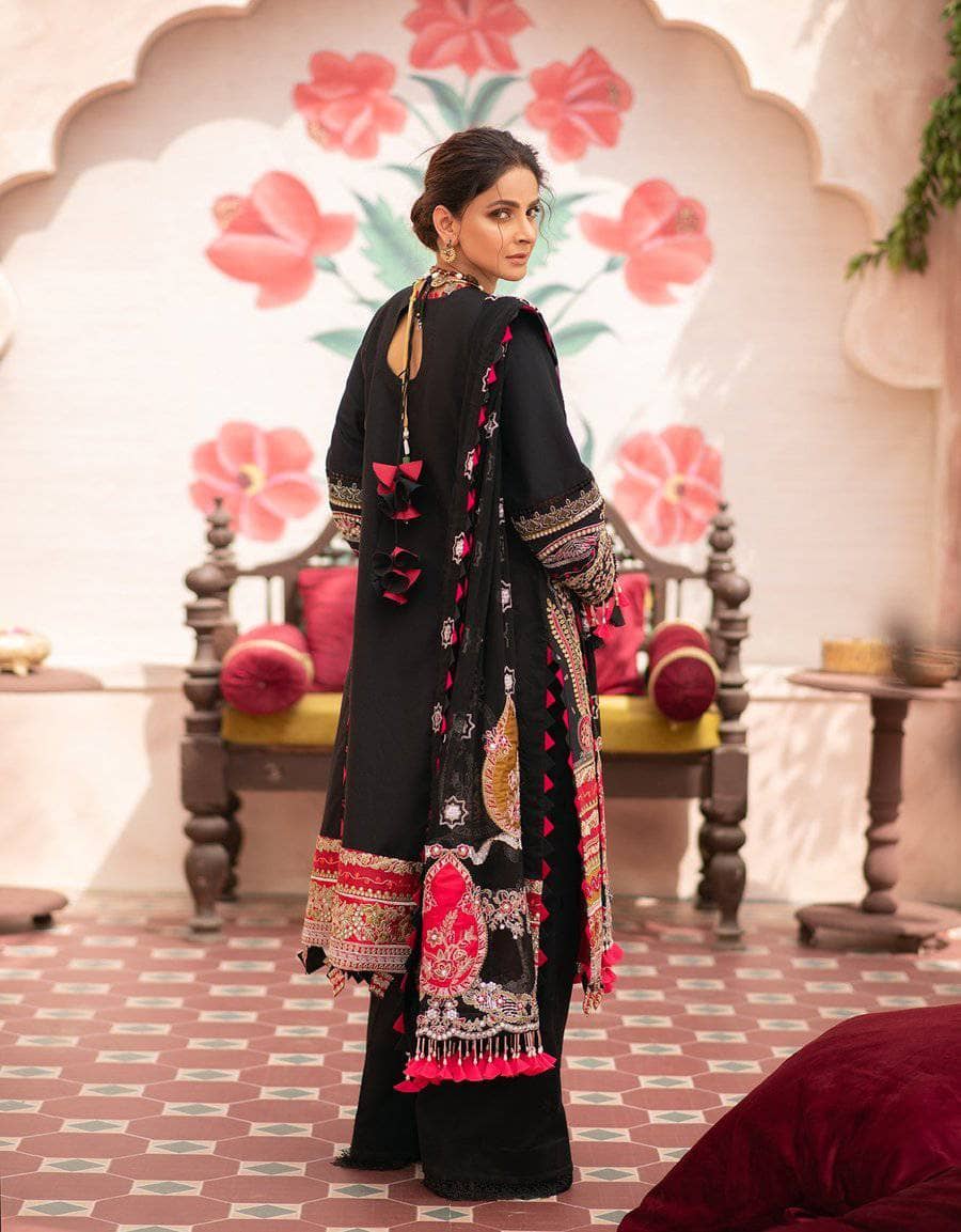 img_maryam_hussain_luxury_lawn_2021_awwal_boutique