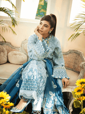 img_maryam_hussain_luxury_lawn_22_awwal_boutique
