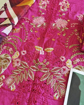 img_open_pic_maryam_hussain_lawn_23_awwal_boutique
