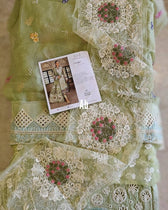 img_open_pic_maryam_hussain_lawn_23_awwal_boutique