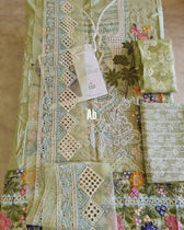 img_open_pic_maryam_hussain_lawn_23_awwal_boutique