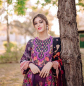 img_maryam_hussain_luxury_lawn_2021_awwal_boutique
